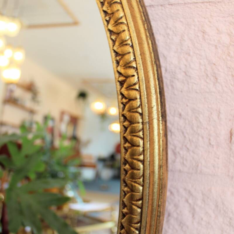 Vintage bow mirror