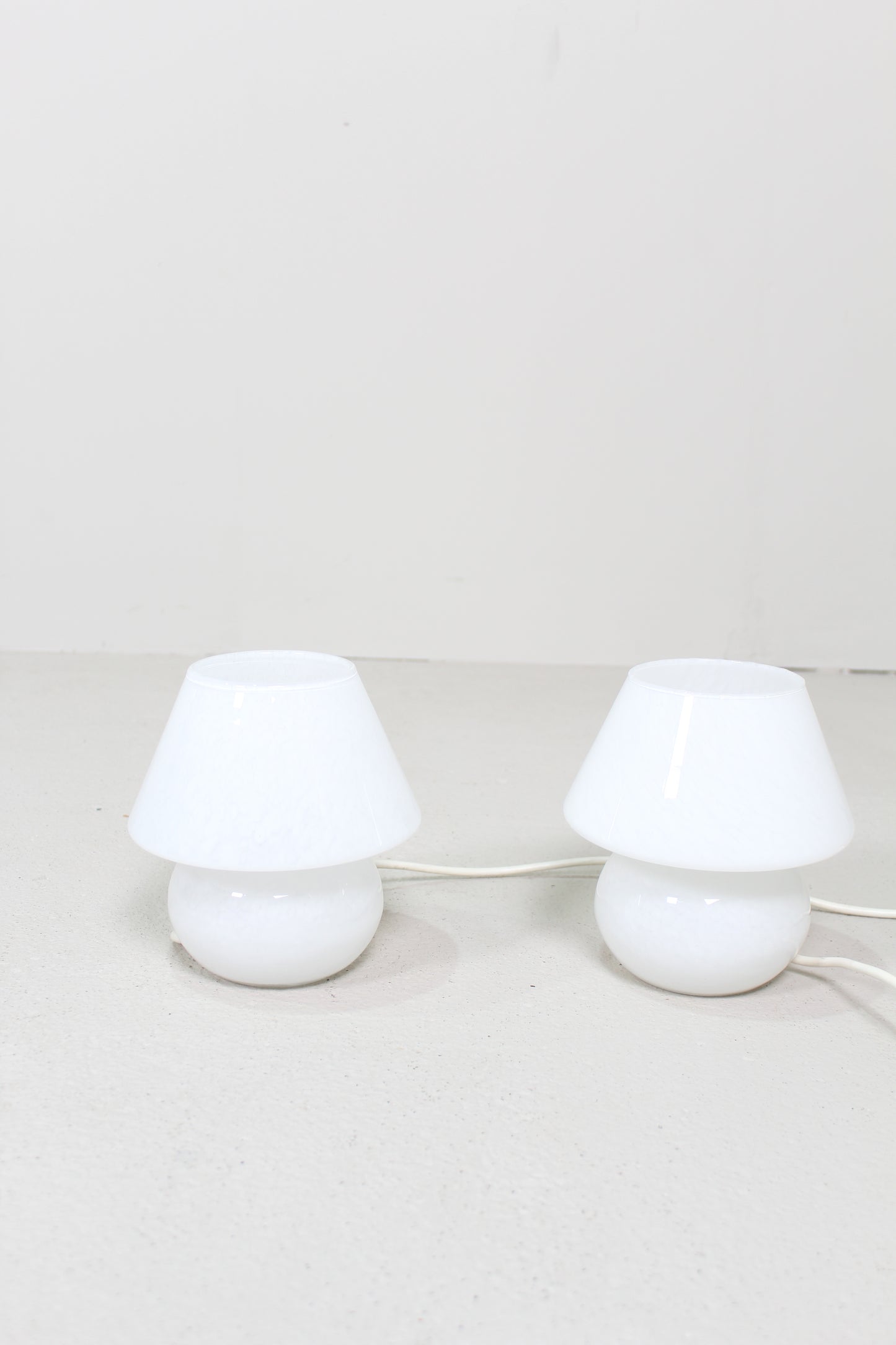 Vintage Murano tafellamp, mushroomlamp - wit, jaren '70