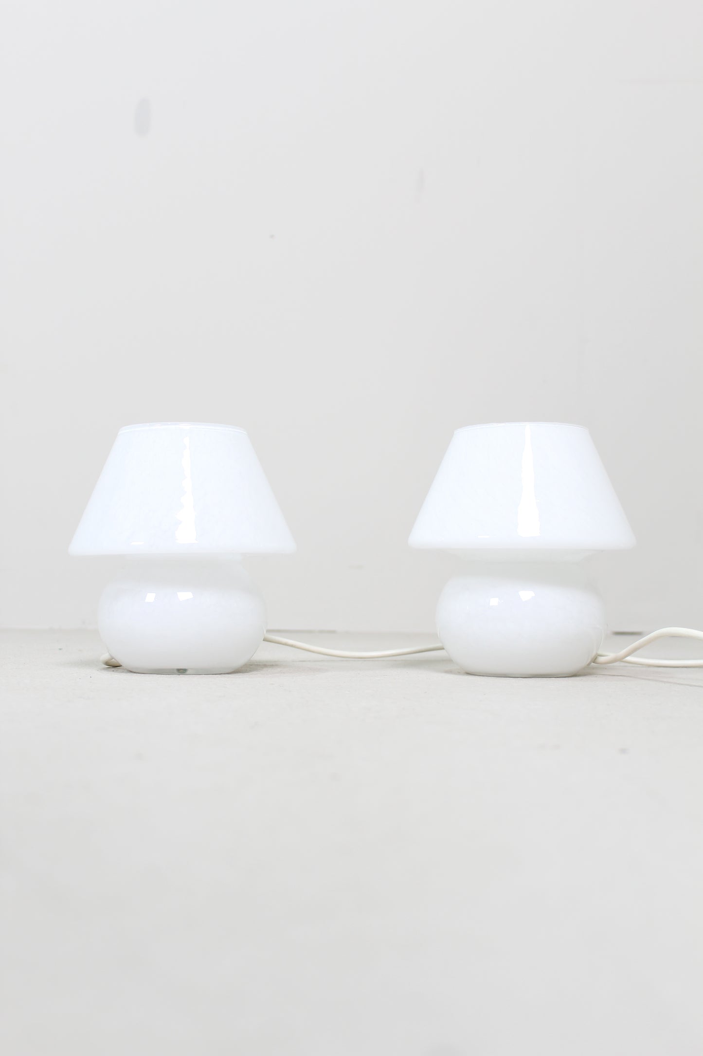 Vintage Murano tafellamp, mushroomlamp - wit, jaren '70