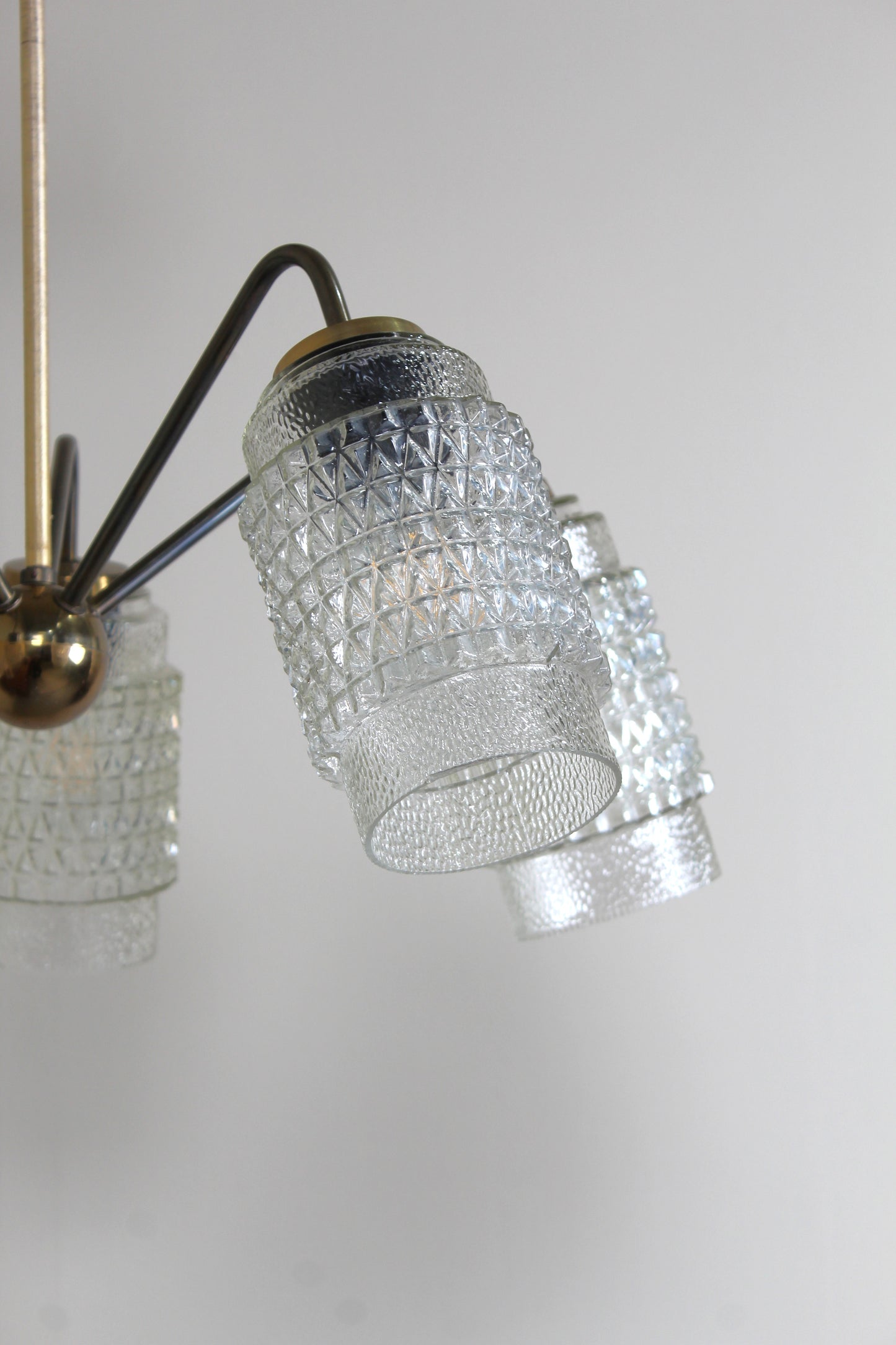 Vintage plafondlamp, kroonluchter - jaren '60, messing, glas