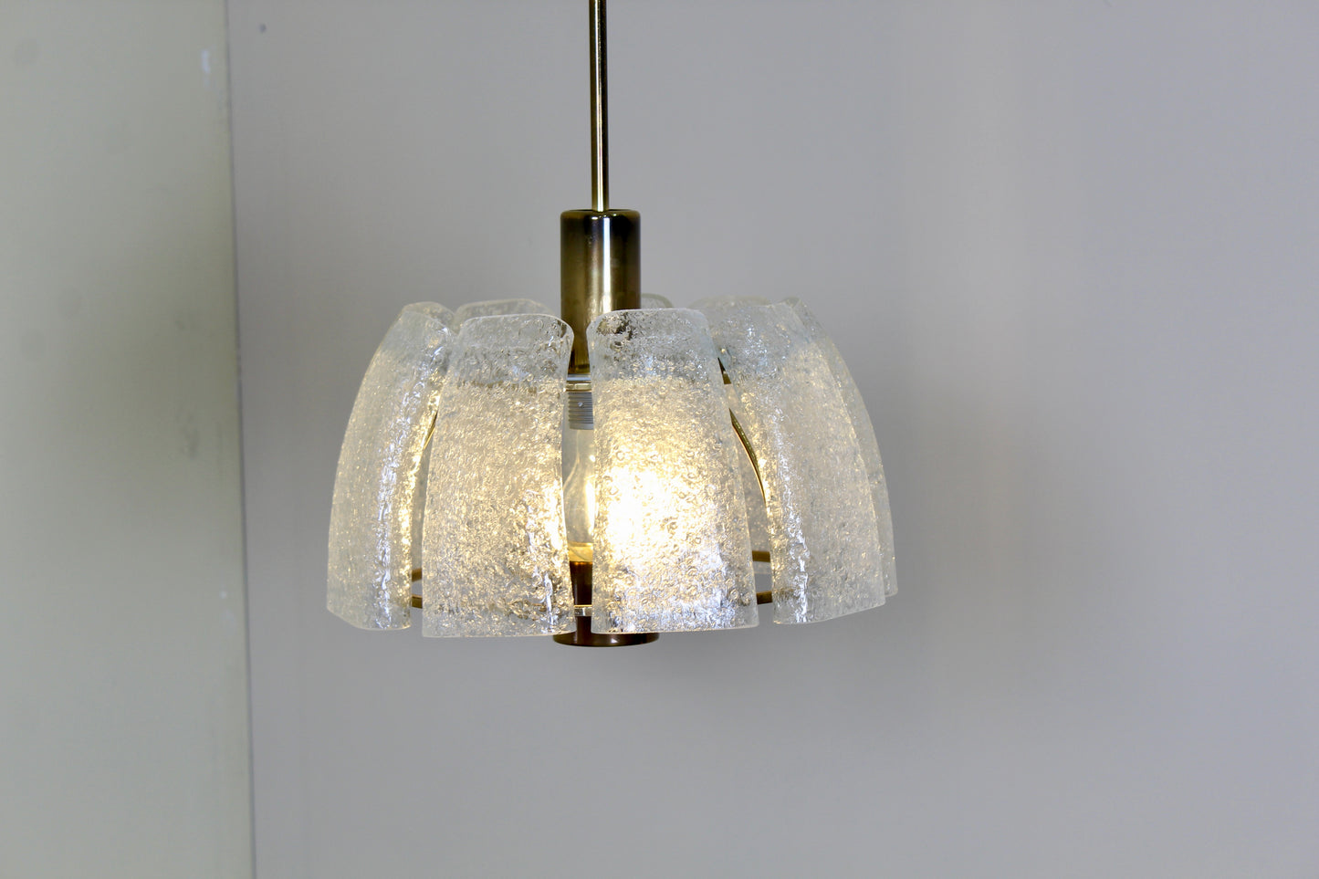 Vintage hanglamp Doria - jaren '70, iceglass