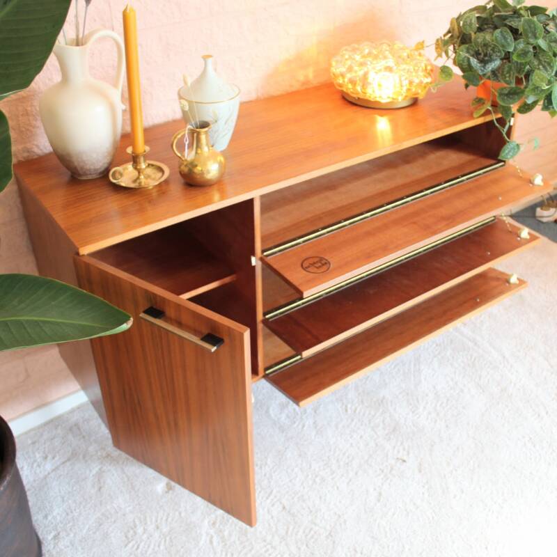 Vintage sideboard/dresser