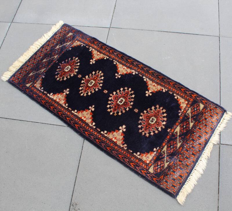 Handgeknüpfter Perserteppich (50 x 110 cm) S