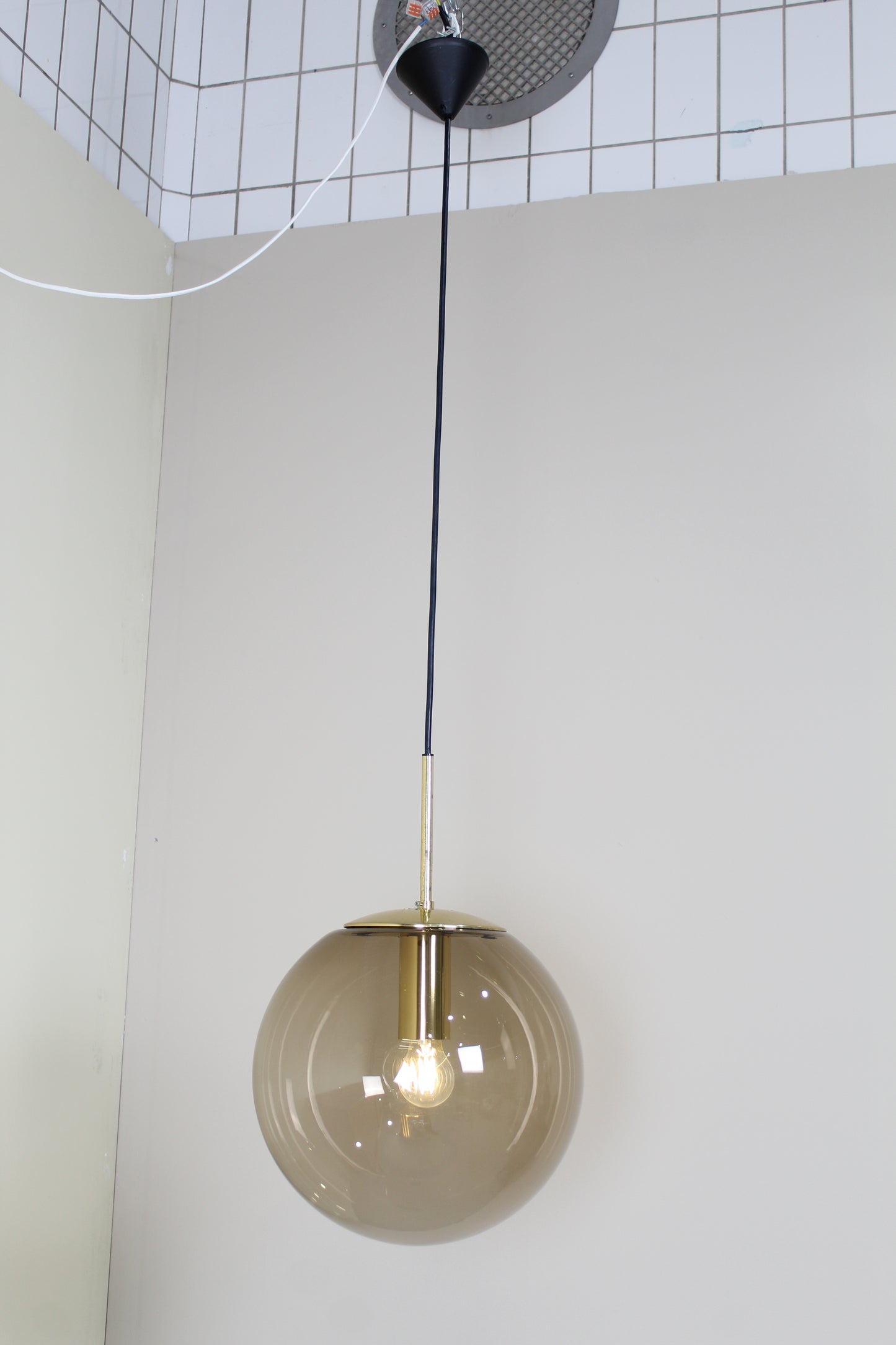 Vintage rookglas hanglamp, bollamp Glashutte Limburg