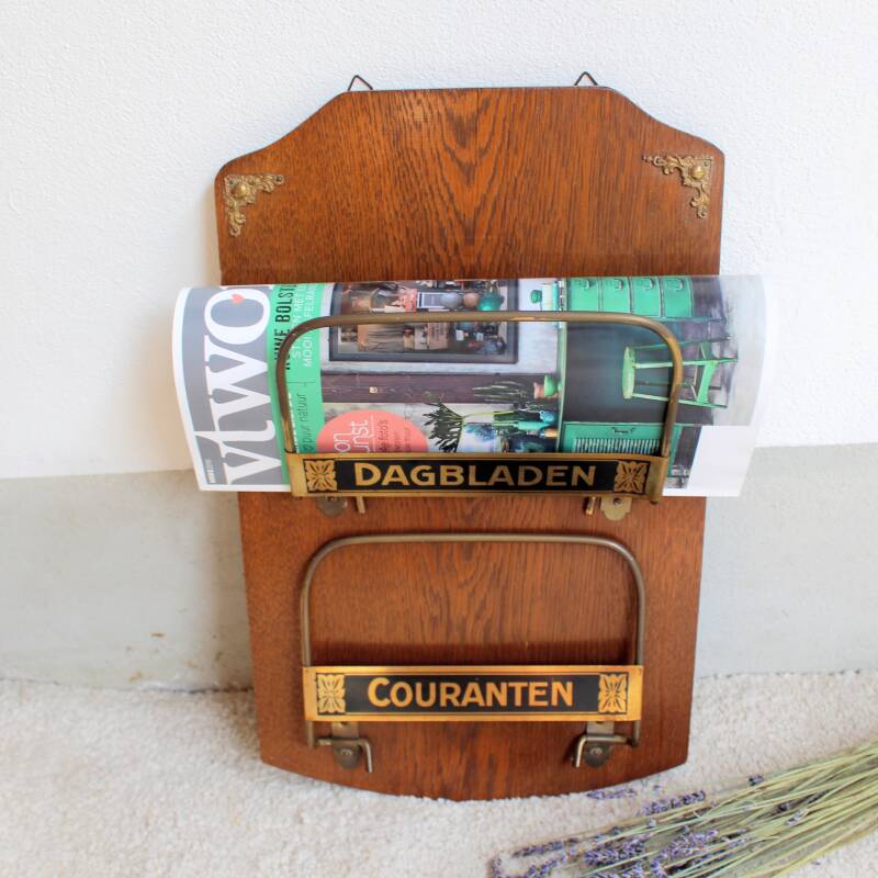 Vintage reading wall rack