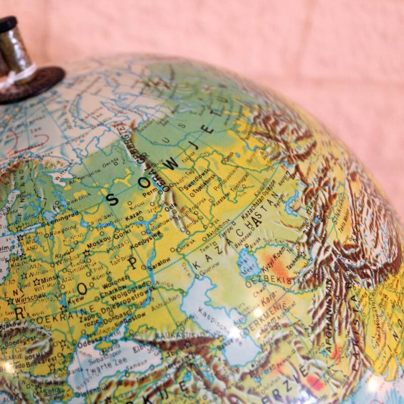 Vintage wereldbol, globe met licht
