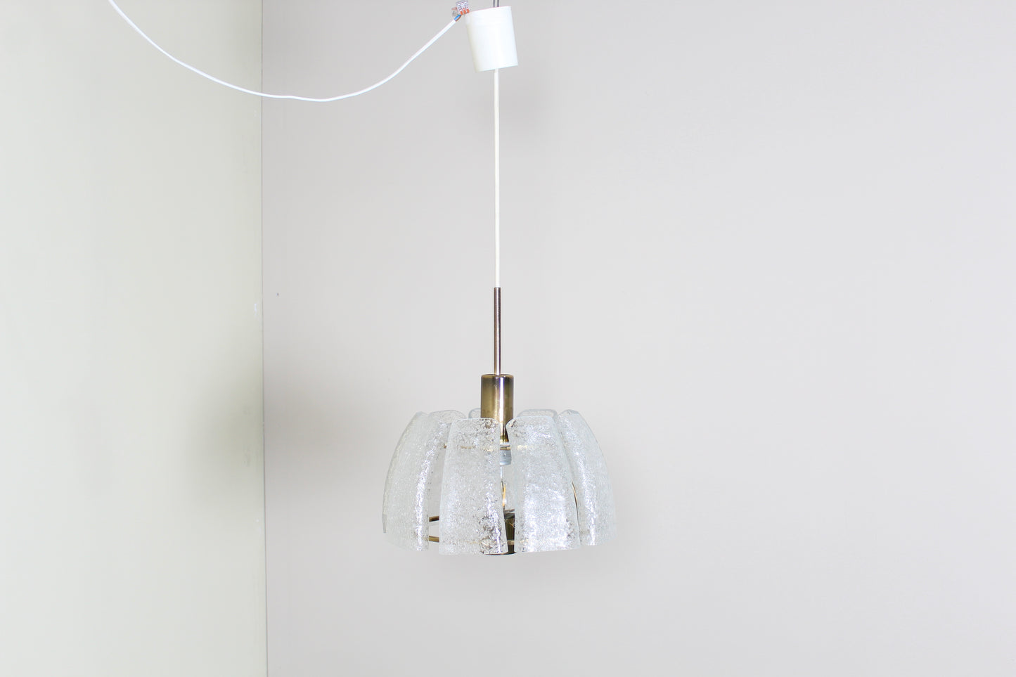 Vintage hanglamp Doria - jaren '70, iceglass