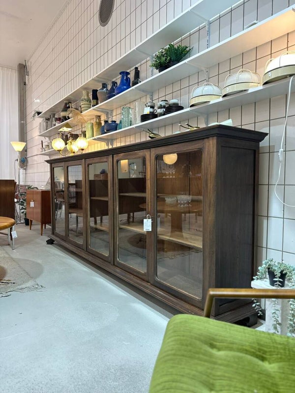 Antike Vitrine, großes Sideboard – Niederländisch-Indien. 1920er - 1930er Jahre | 01405