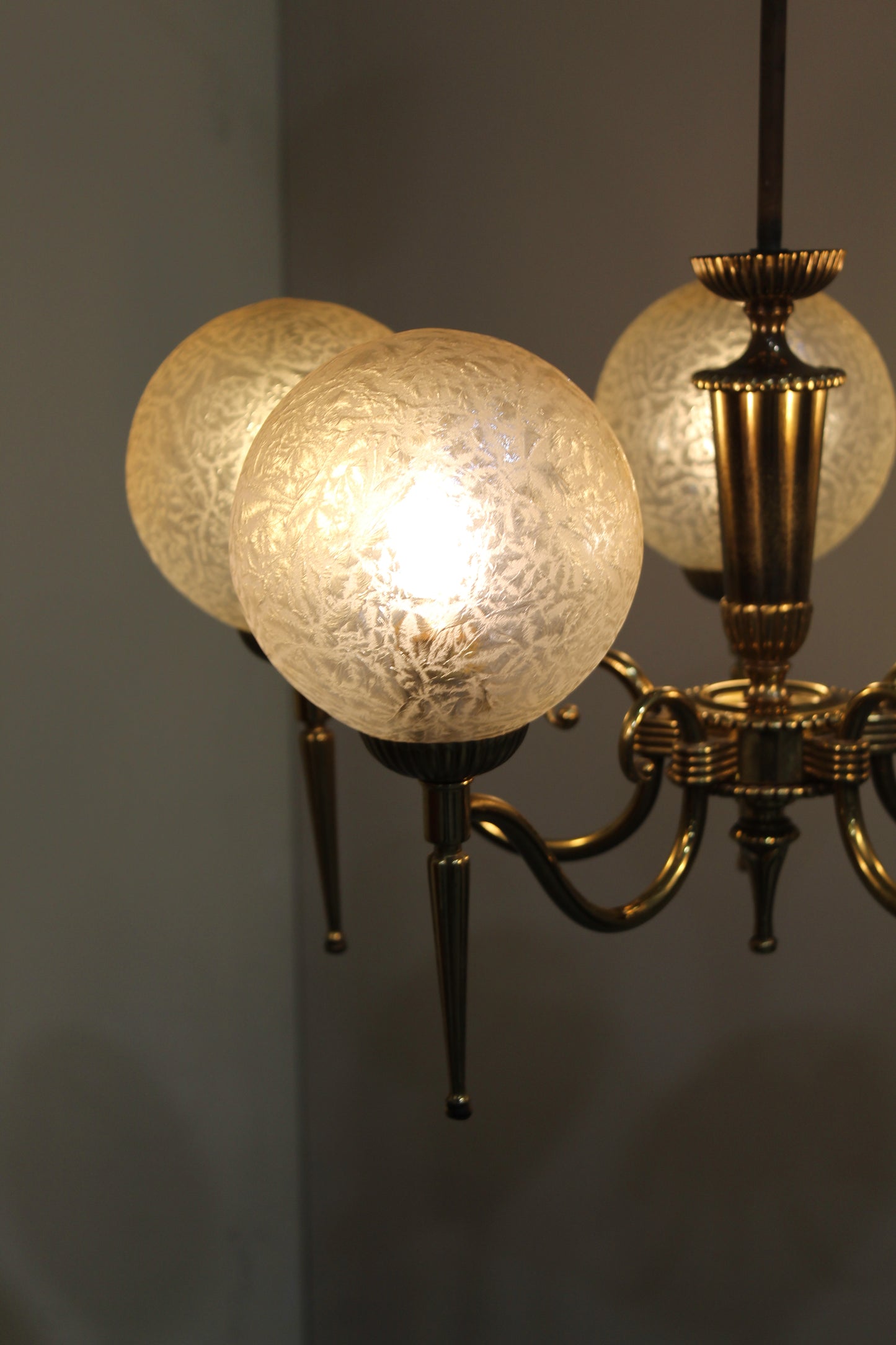 Vintage hanglamp, kroonluchter - messing jaren '50