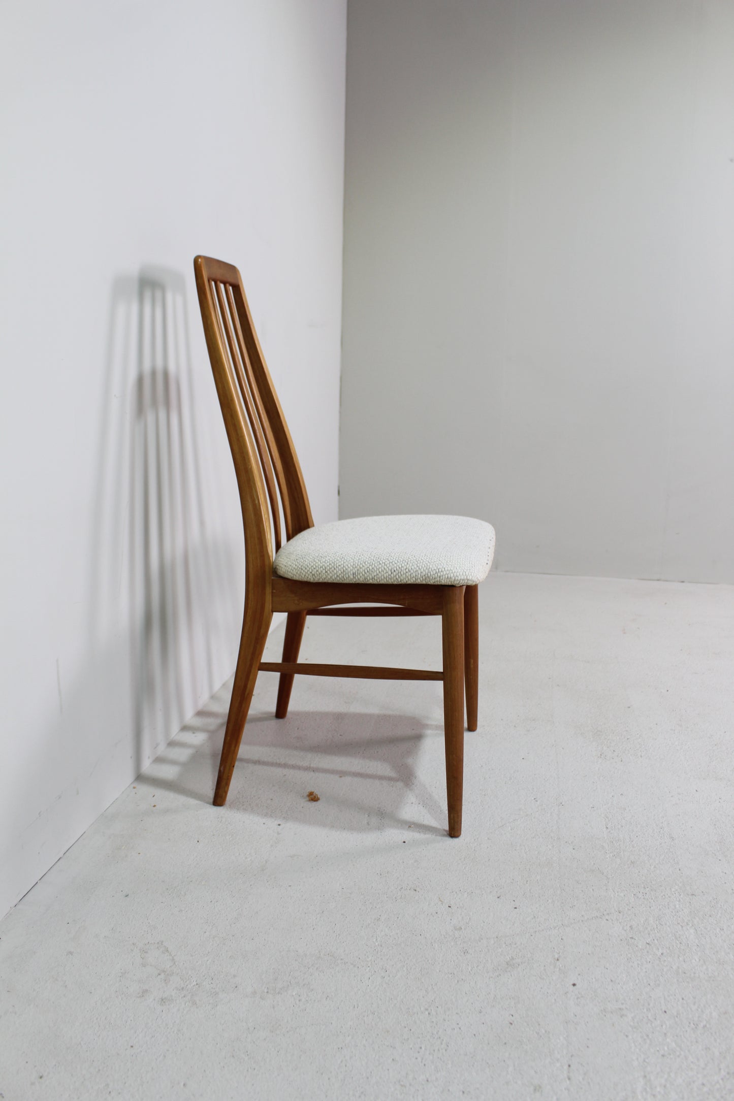 4x Vintage Deens Design eetkamerstoelen