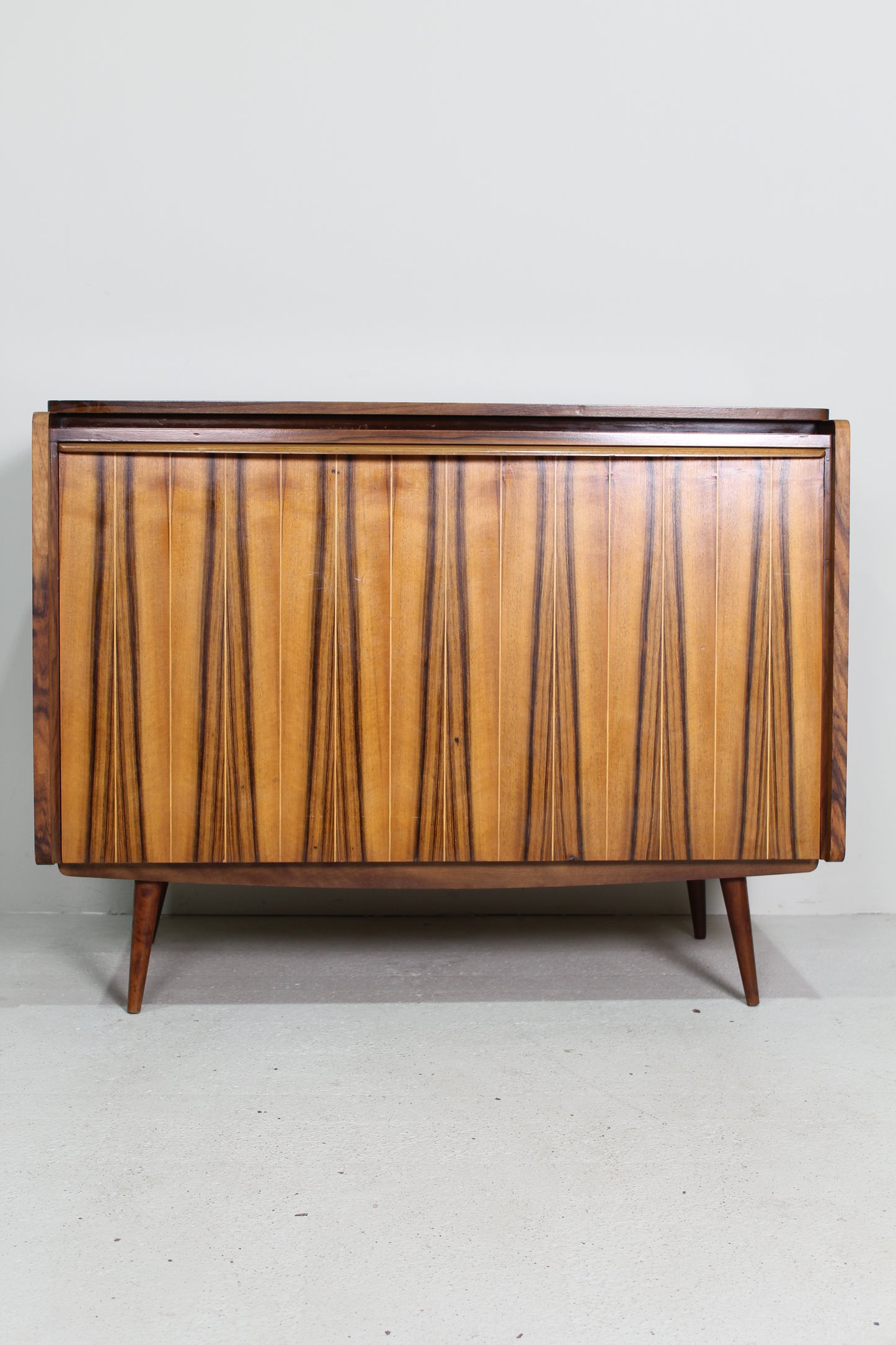 Vintage schoenenkast jaren '50