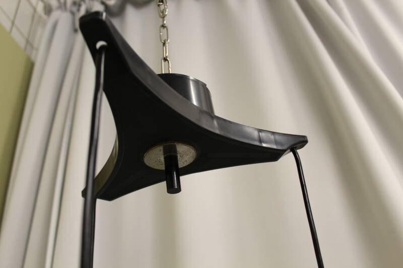 Vintage Kaskadenlampe - transparentes Pressglas