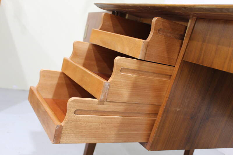 Vintage desk - walnut wood 50s/60s | 01218
