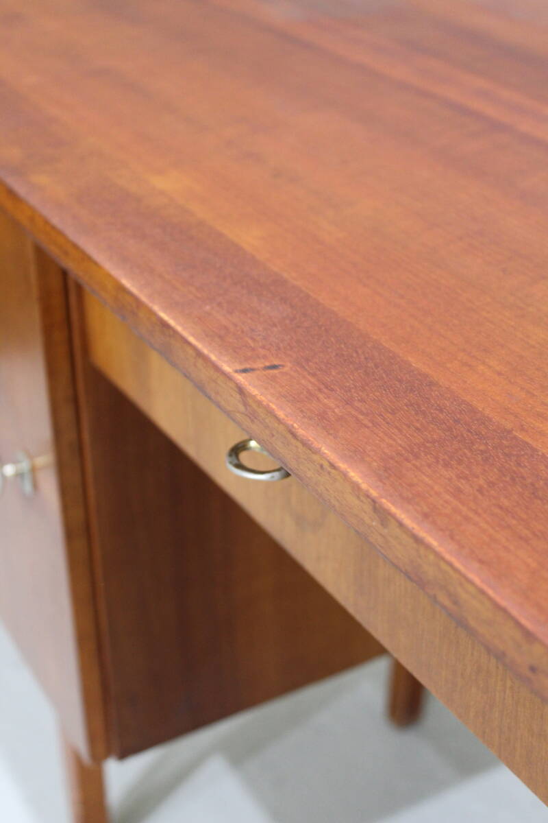 Vintage bureau jaren '60 | 01332