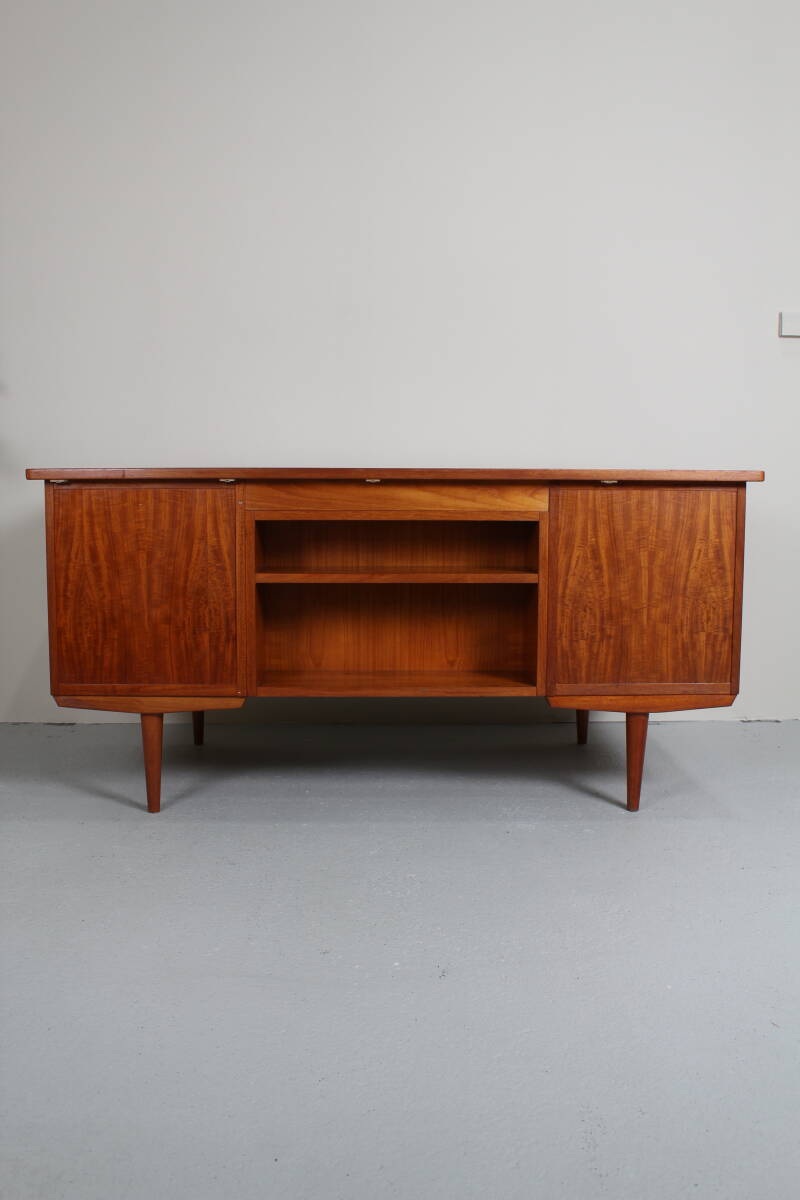 Vintage bureau - Scandinavisch Design, teak, linoleum, jaren '60 | 01294