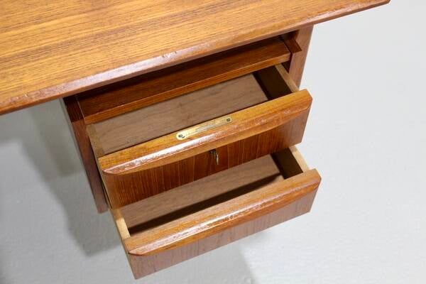 Vintage Deens Design bureau – Nielsen Tibergaard | 01130