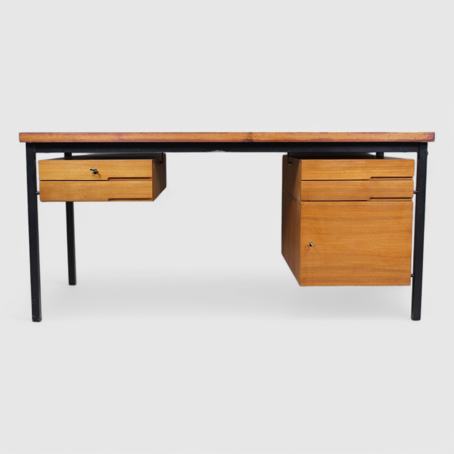 Vintage Schreibtisch - Holz, 60er Jahre