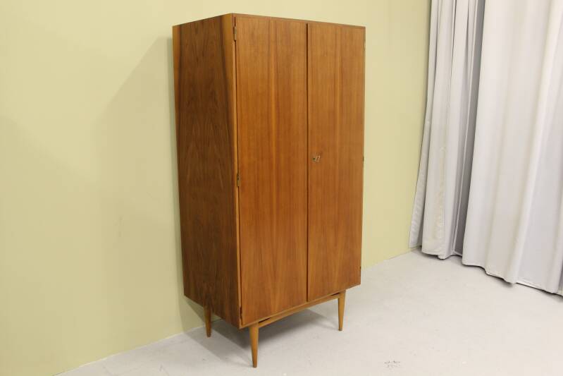 Vintage Kleiderschrank, Kleiderschrank