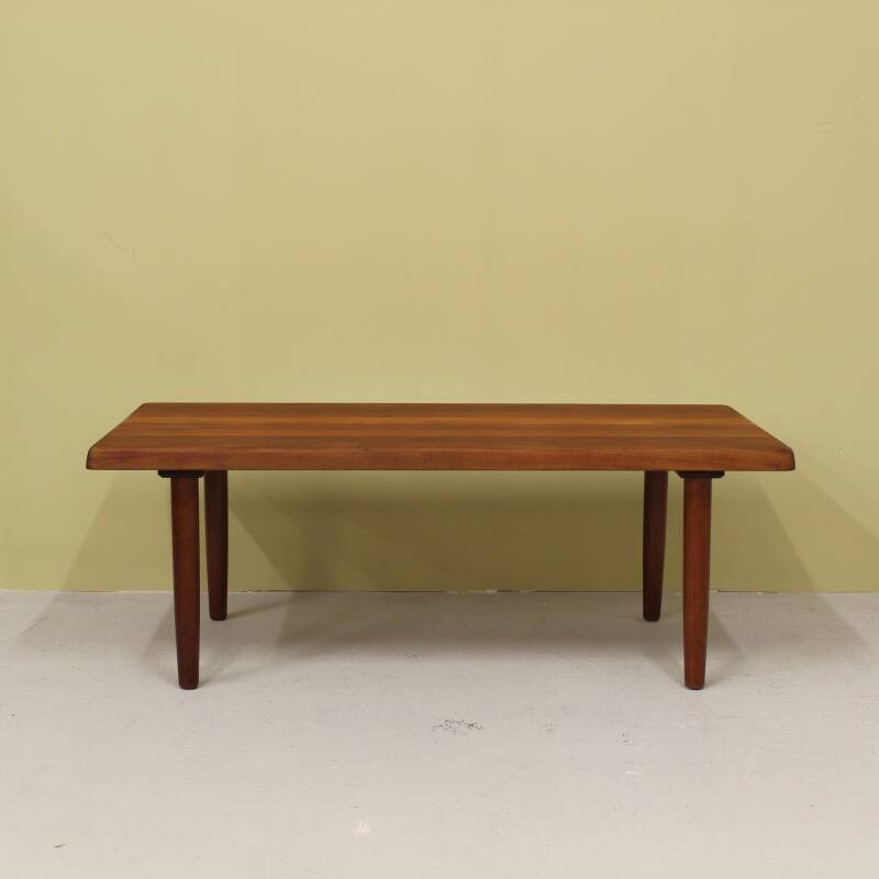 Vintage coffee table Danish Design, Niels Bach