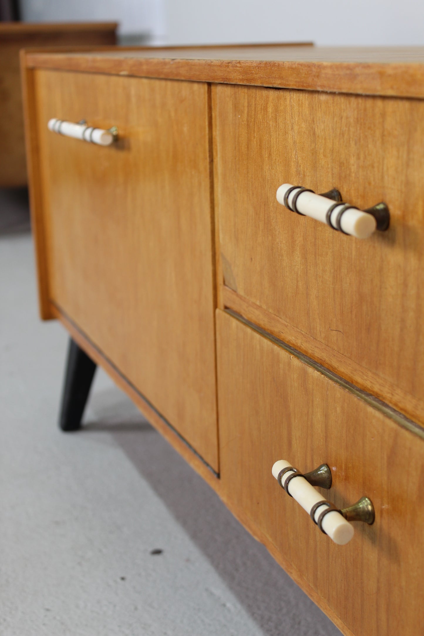 Vintage dressoir, tv-meubel jaren '50