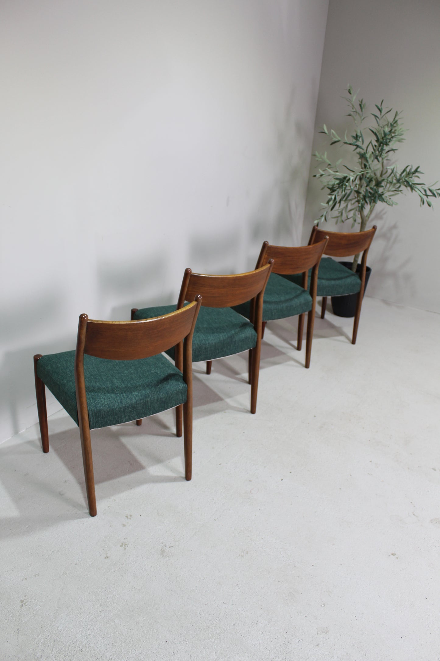 4x Vintage eetkamerstoelen - jaren '60 groen