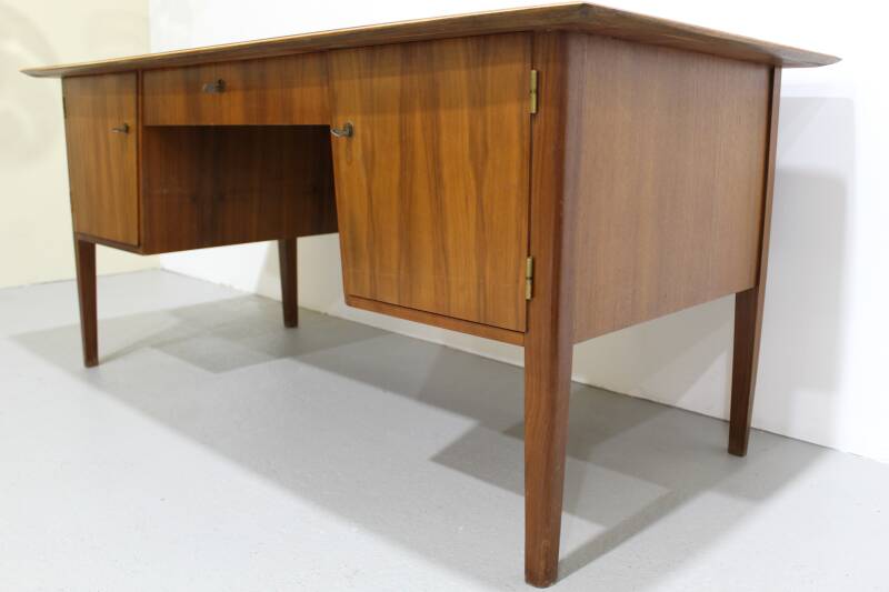 Vintage desk - walnut wood 50s/60s | 01218