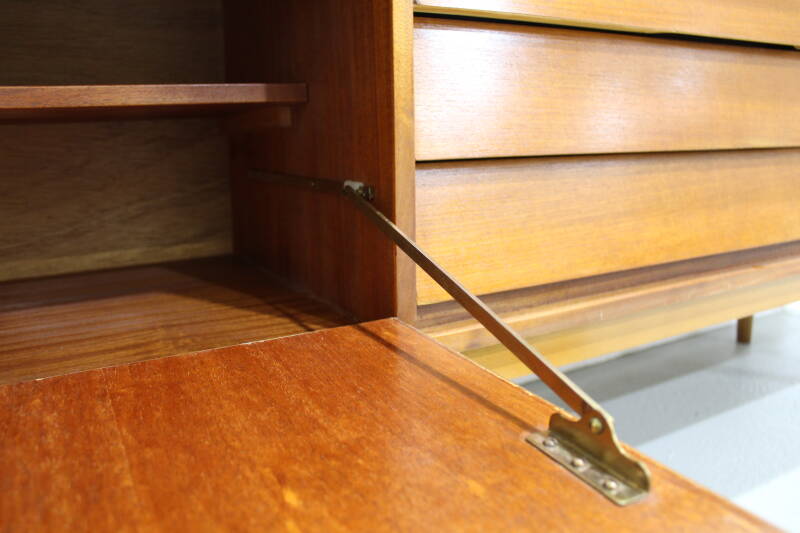 Vintage sideboard, dressoir - Brits, jaren '60 | 01159