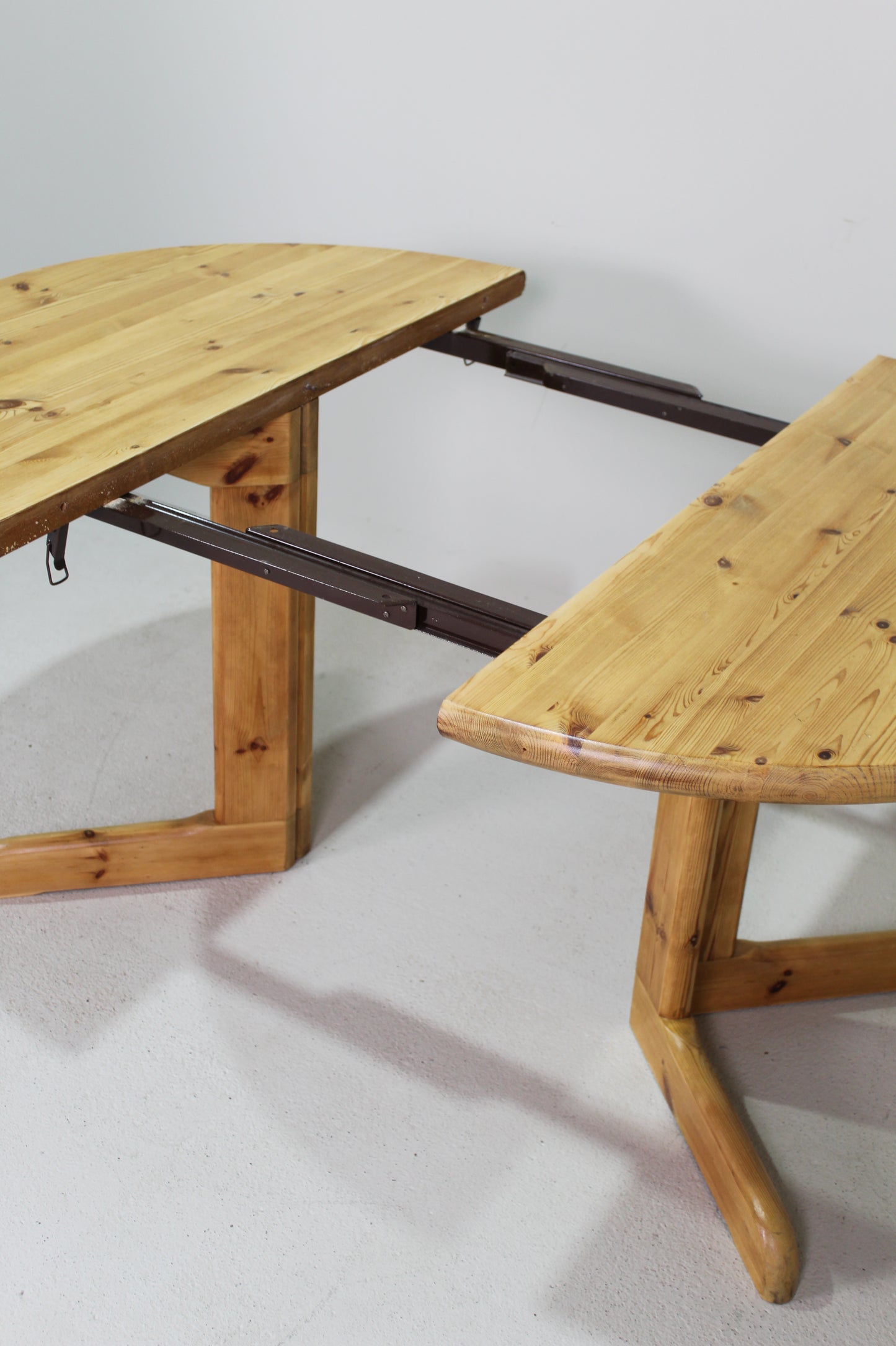 Vintage Deense design eettafel - Rainer Daumiller, grenen jaren '70