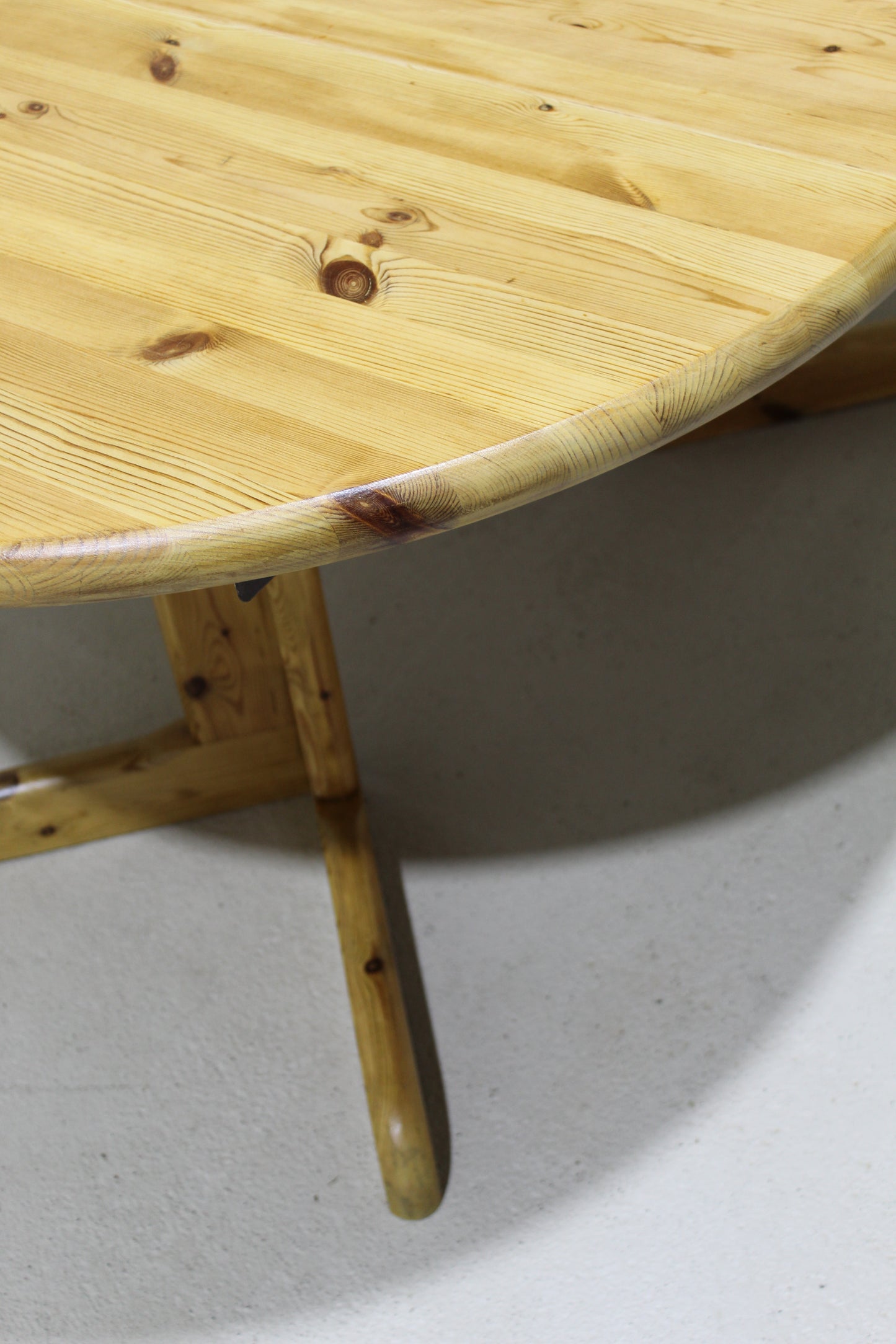Vintage Deense design eettafel - Rainer Daumiller, grenen jaren '70