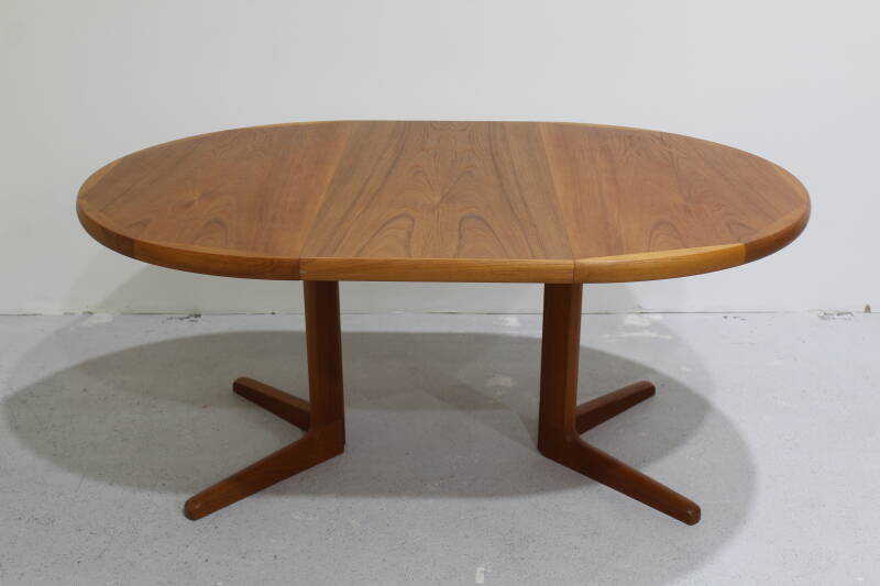 Vintage uitgeschuifbare ronde eettafel - Deens design Korup Stoefabrik Jaren '60 | 01073