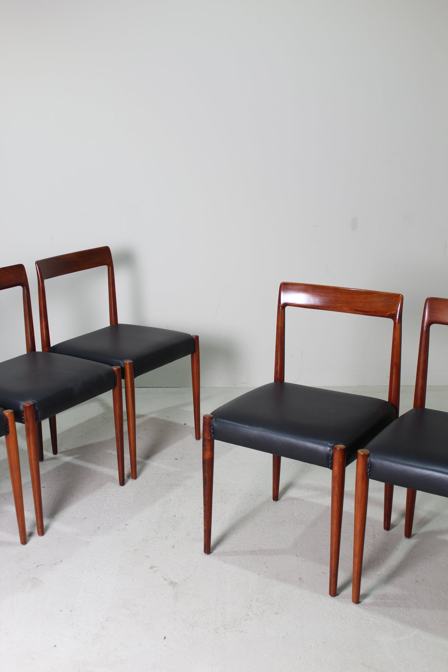 6x Vintage design eetkamerstoelen Lubke