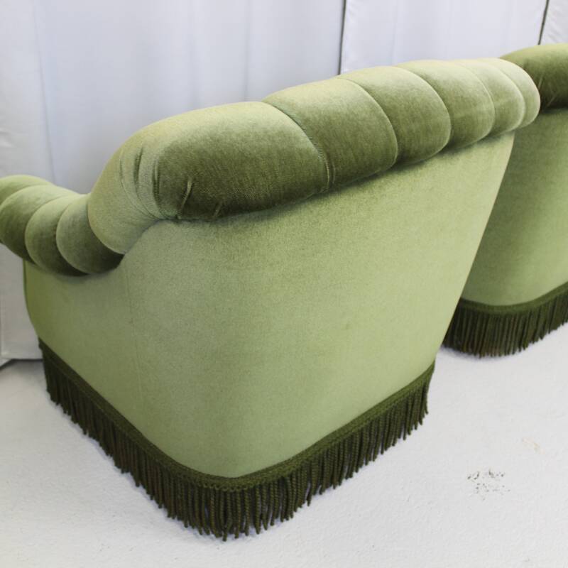 Vintage fauteuil green velvet