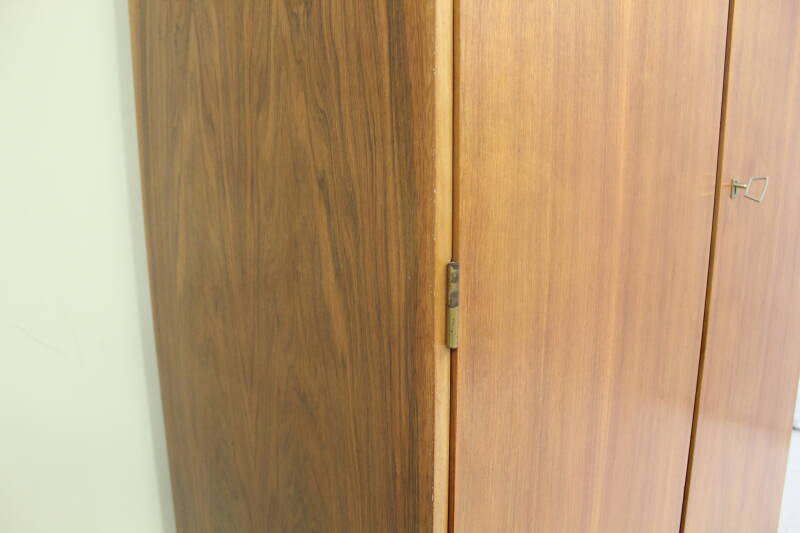 Vintage Kleiderschrank, Kleiderschrank