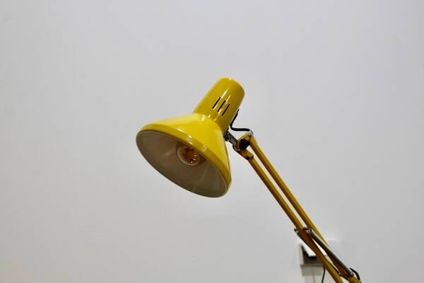 Vintage gele bureaulamp, architectenlamp – LEDU, jaren ’70 | 01136