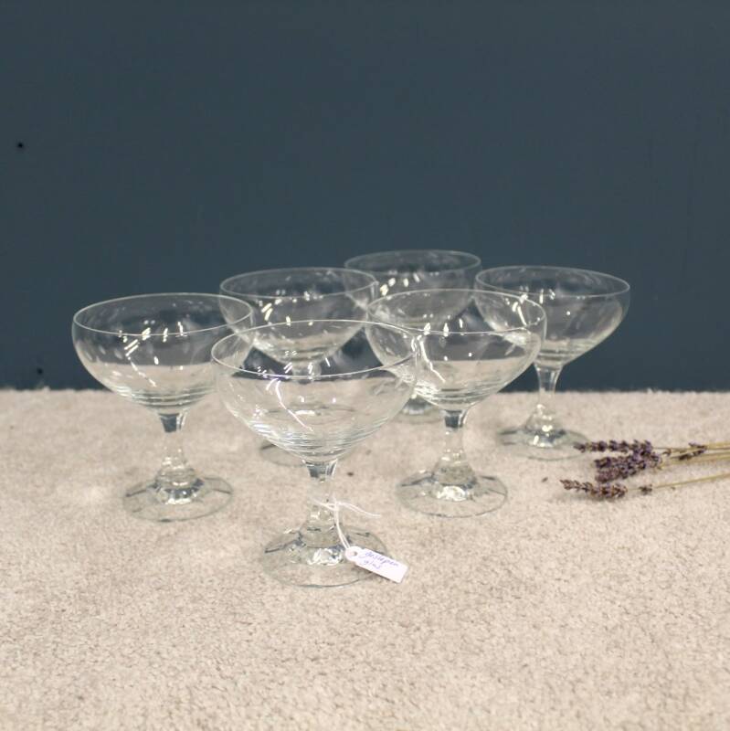 Vintage geslepen champagnecoupes