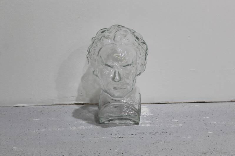 Vintage glass head Beethoven | 01306