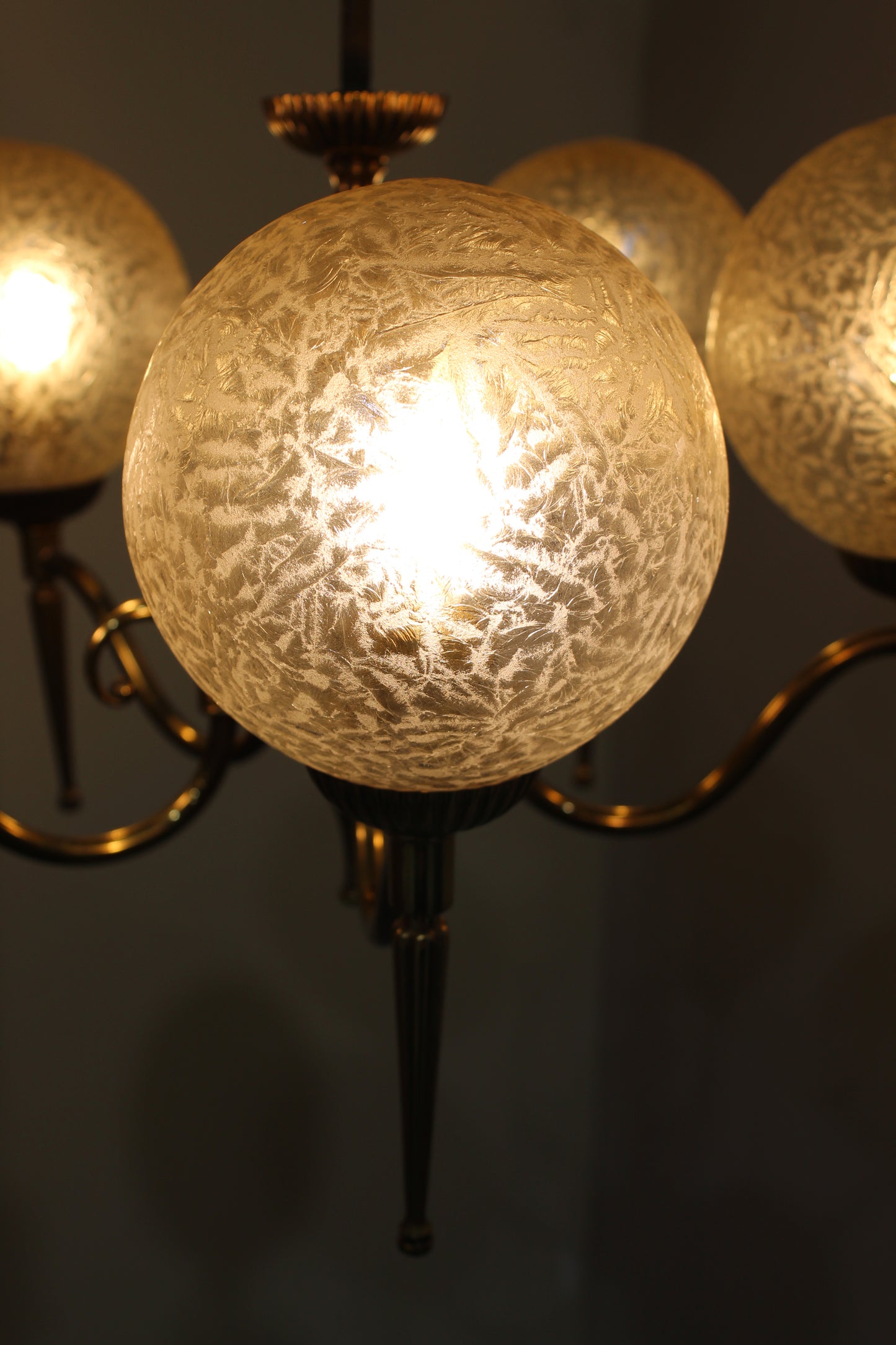 Vintage hanglamp, kroonluchter - messing jaren '50