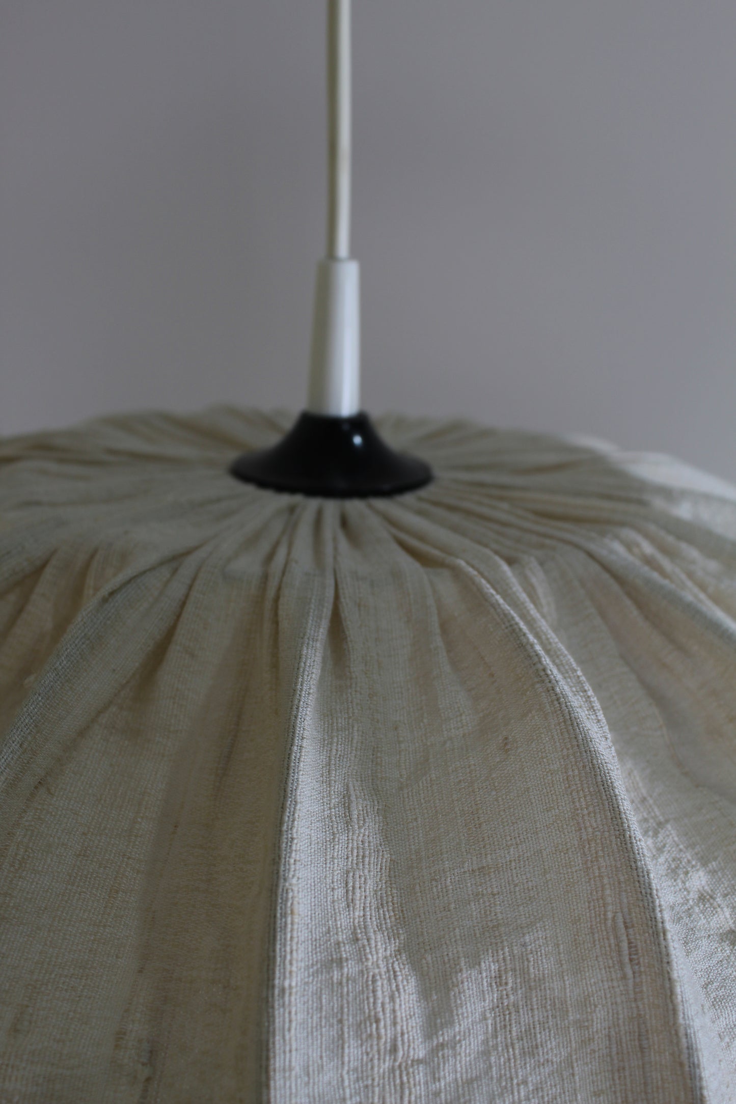 Vintage Cocoon Pendelleuchte - creme, 70er