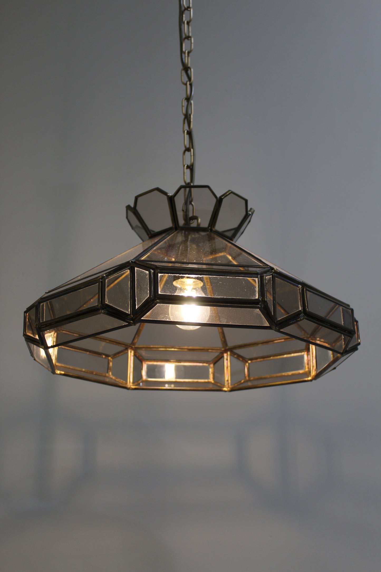 Vintage Pendelleuchte Buntglas - Rauchglas, 70er