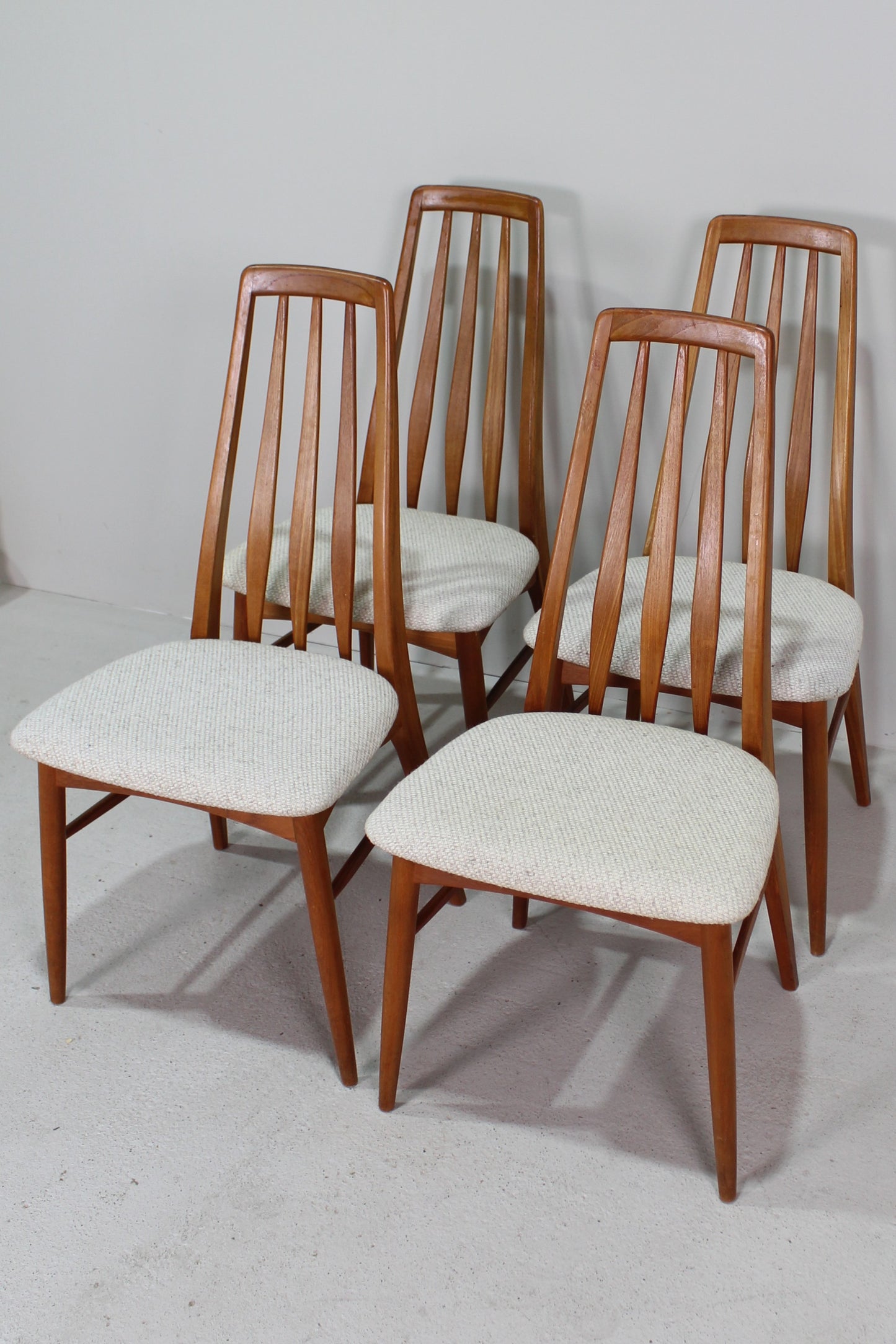 4x Vintage Deens Design eetkamerstoelen