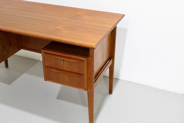 Vintage Deens Design bureau – Nielsen Tibergaard | 01130