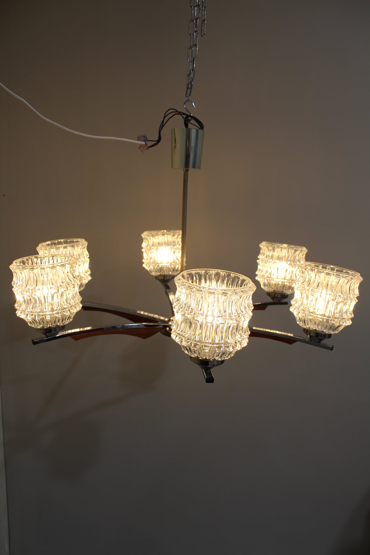 Vintage Deckenlampe, Kronleuchter - 60er Jahre, Holz, Glas