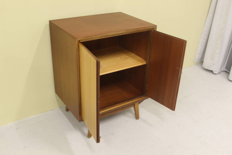 Vintage cabinet