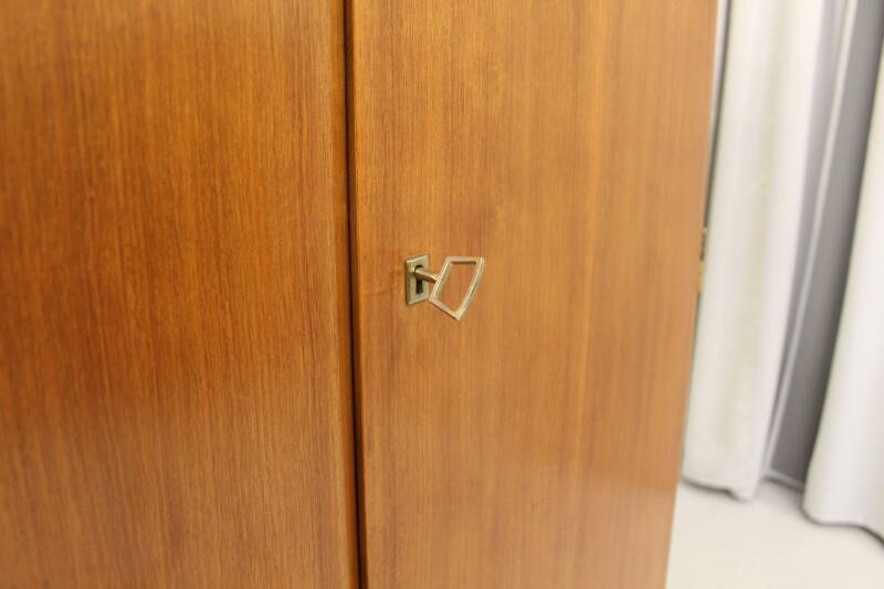 Vintage Kleiderschrank, Kleiderschrank