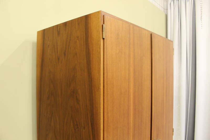 Vintage Kleiderschrank, Kleiderschrank