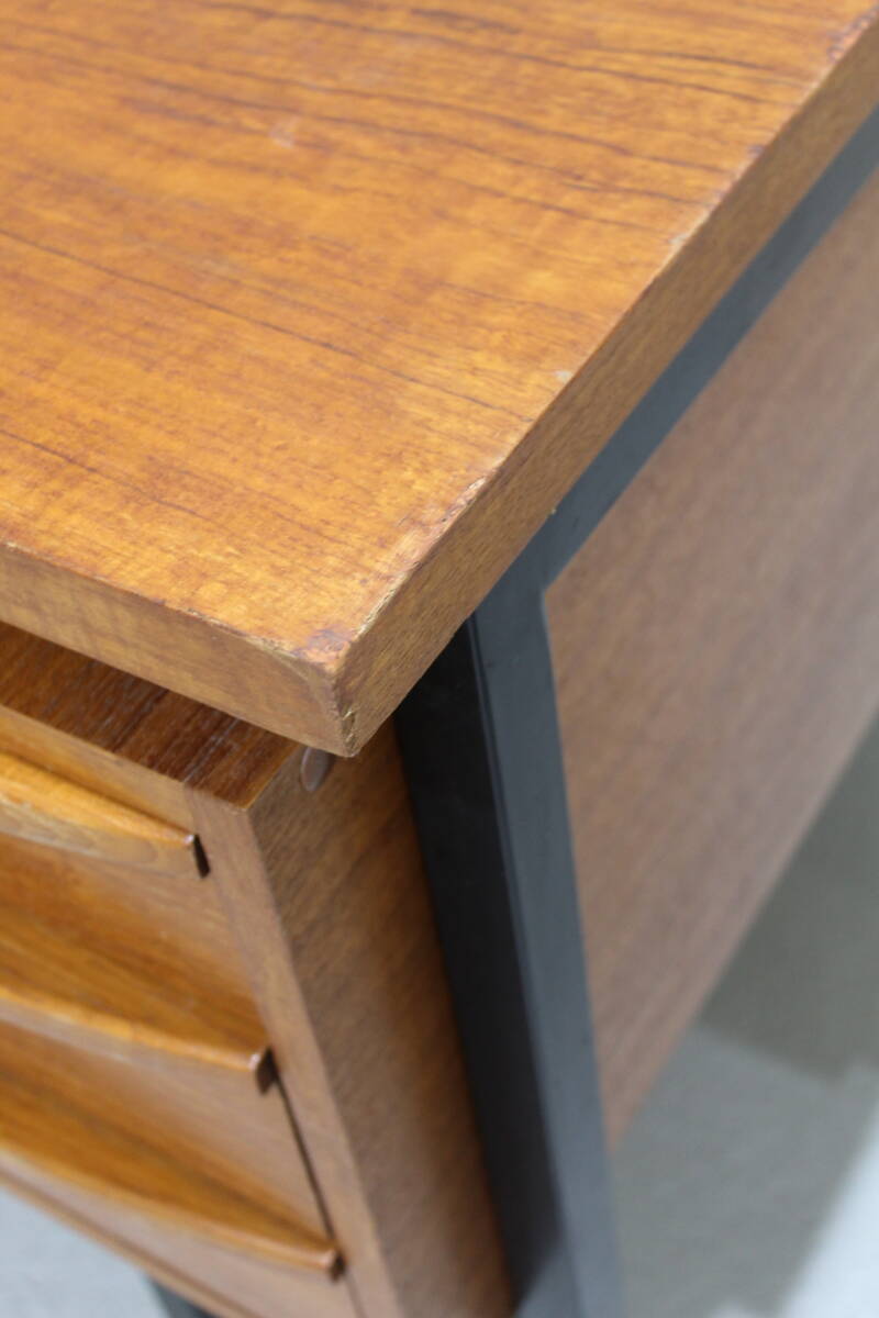 Vintage bureau - teak jaren '60 | 01335