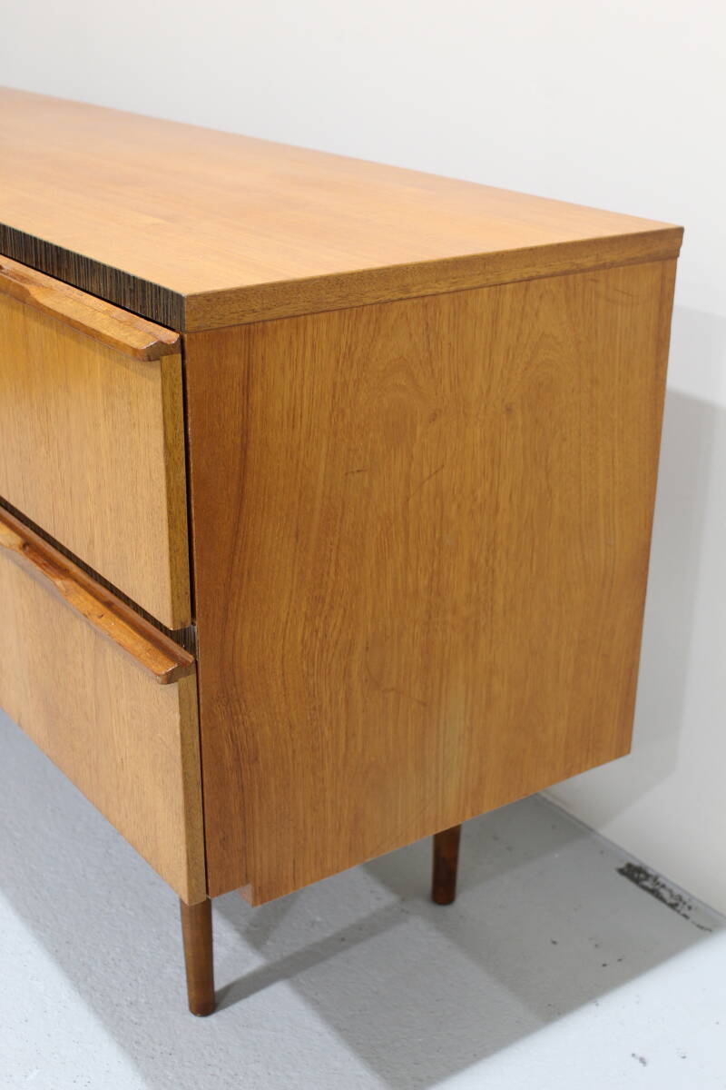 Vintage design sideboard, sideboard - McIntosh | 01372