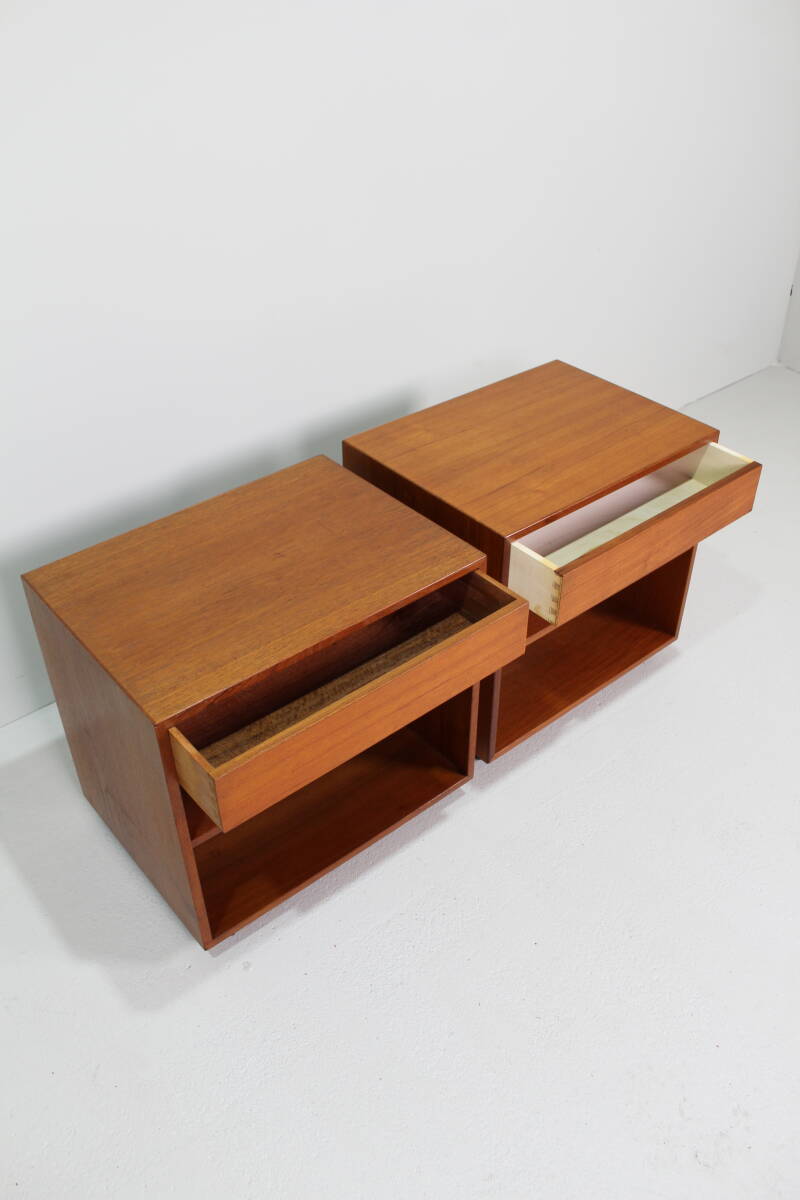 Vintage set kastjes, nachtkastjes - teak, jaren '60