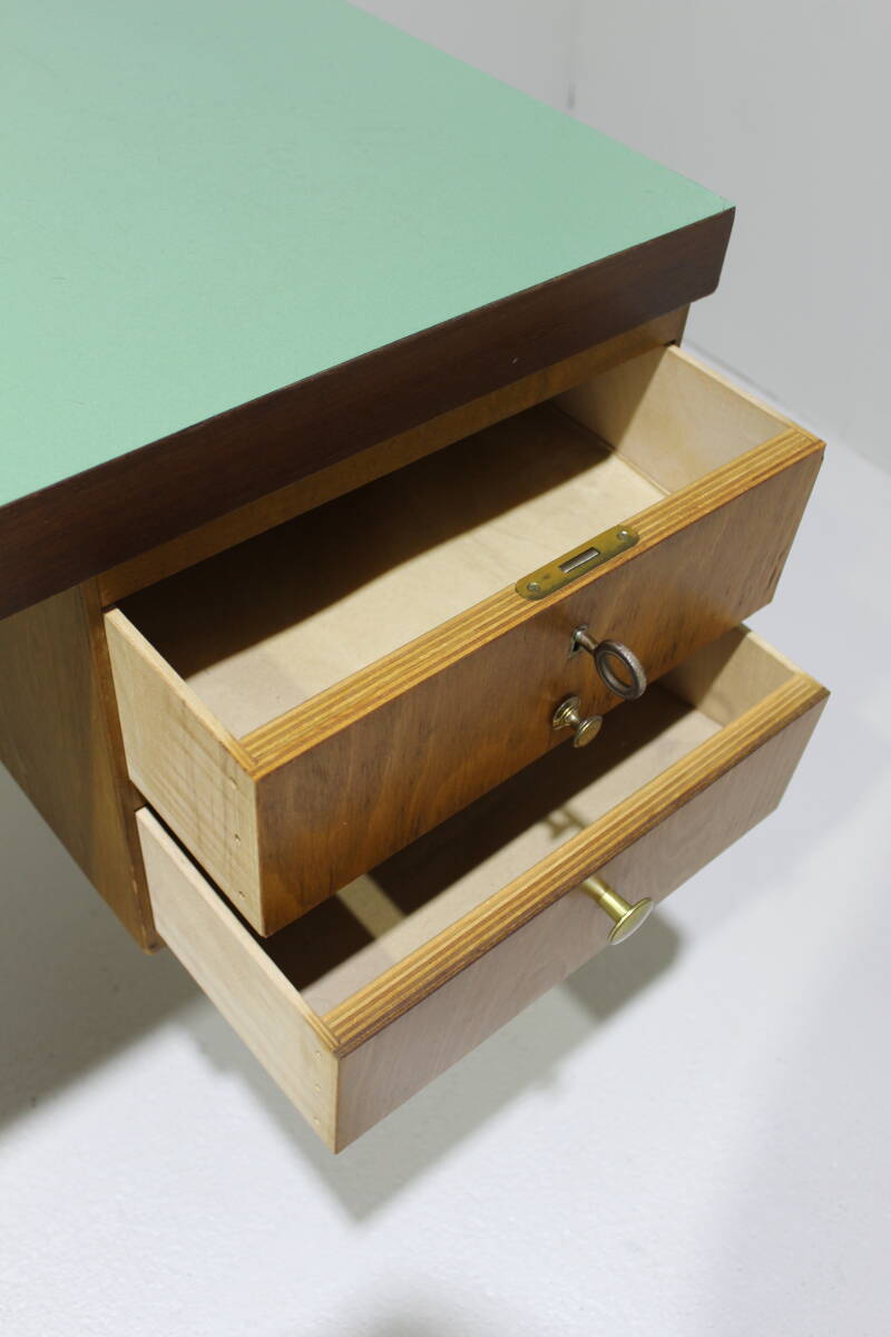 Vintage bureau - jaren '50, hout | 01472