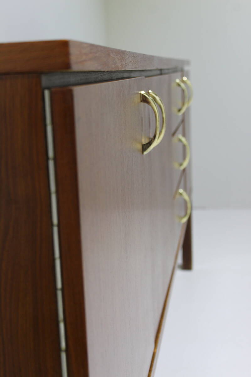 Vintage Sideboard - 70er Jahre, goldene Griffe